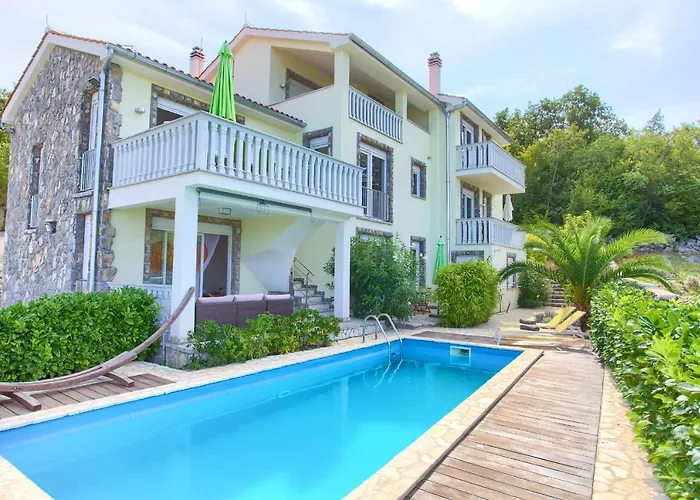 Residencia La Famiglia Villa Klimno