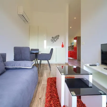 Residencia La Famiglia كليمنو